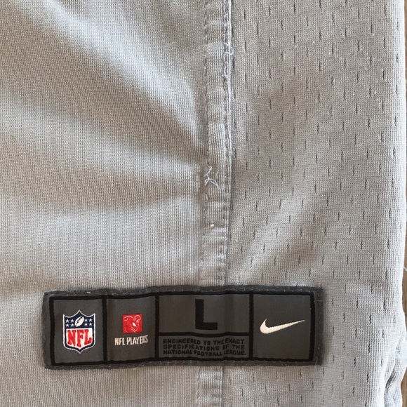 Official Russell Wilson Jersey - Picture 3 of 4